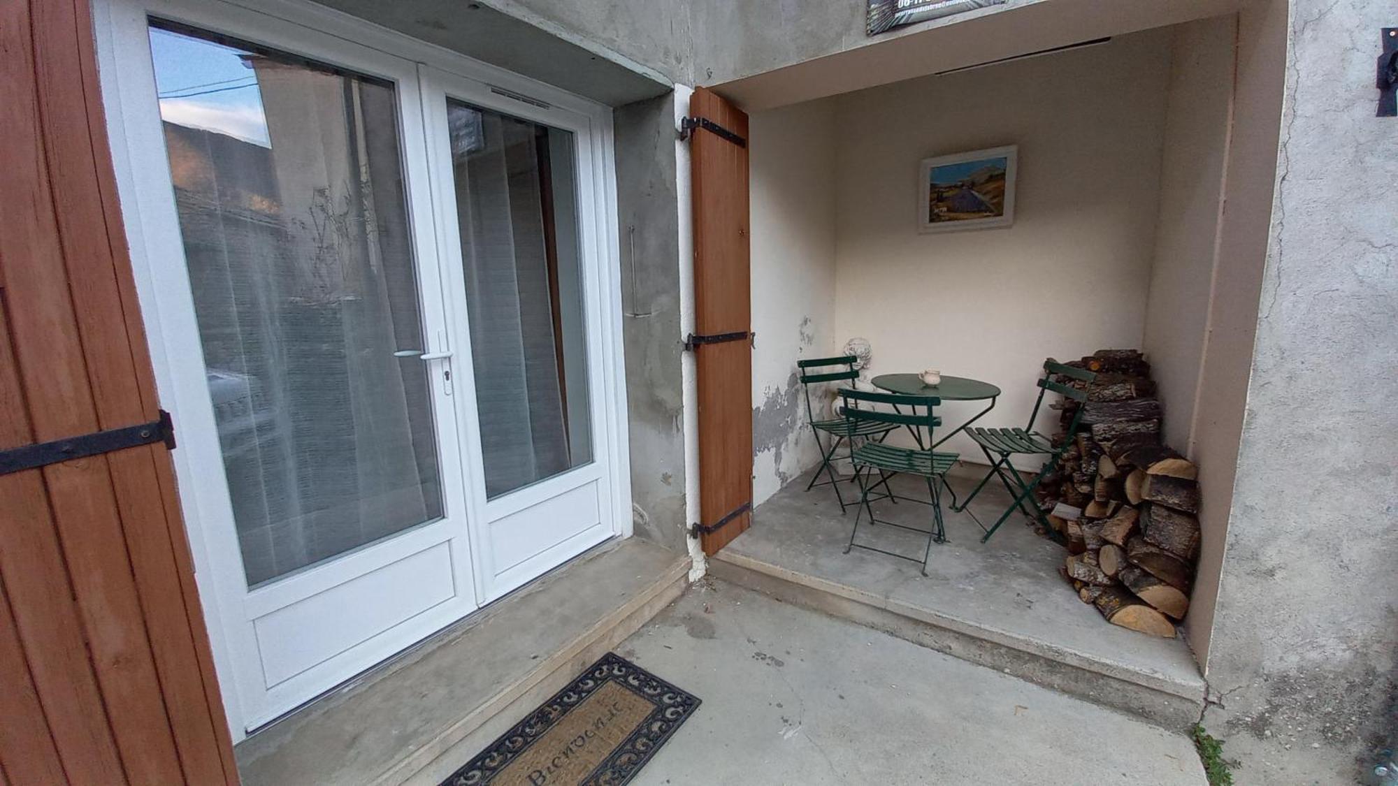 Gite En Haute Provence Montfroc Eksteriør billede
